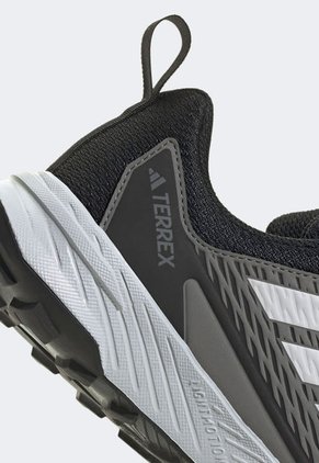Tenis adidas TERREX Tracefinder Negro