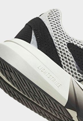 Tenis Lifestyle adidas Sportswear Lightblaze Marfil