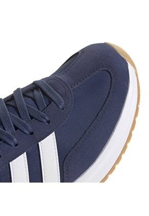 TENIS ADIDAS HOMBRE IH8586 RUN 70S 2.0 Talla 9