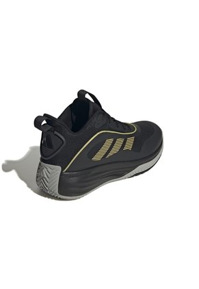 TENIS ADIDAS HOMBRE IF4566 OWNTHEGAME 3. Talla 7.5