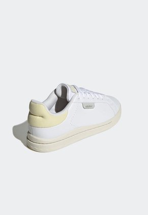 Tenis Lifestyle Blanco-Beige-Amarillo adidas Performance Court Silk