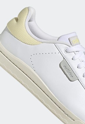 Tenis Lifestyle Blanco-Beige-Amarillo adidas Performance Court Silk