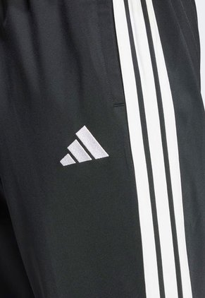Conjunto Negro-Blanco adidas Sportswear Basic 3 Rayas