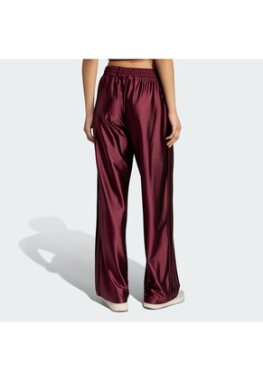 Pantalón Vinotinto Adidas Seasonal Essentials Satén Mujer