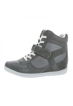 Bota Sneaker tacon oculto Aeroflex Gris