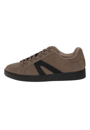 Zapatos Deportivos District Para Hombre Café Oscuro Airwalk 211381