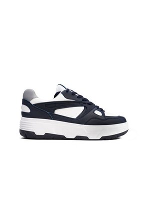 INFORMAL ALAZKA HOMBRE 53 Talla 39