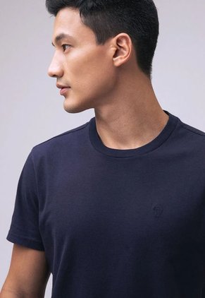 Camiseta Azul Navy Americanino