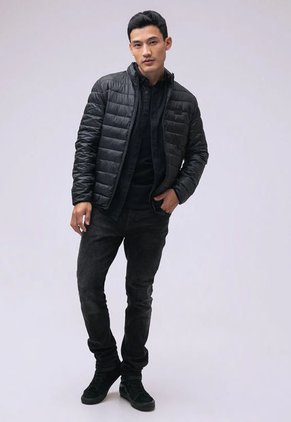 Camisa Negro Americanino