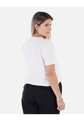 Camiseta Con Mangas Cortas Y Cuello Redondo