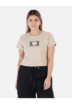 Camiseta Con Mangas Cortas Y Cuello Redondo