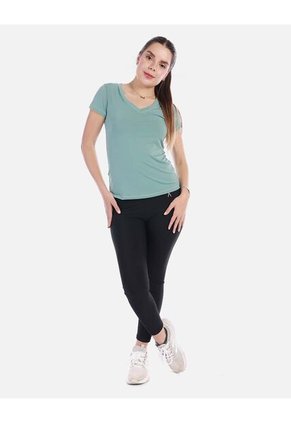 Camiseta Deportiva Cuello V Manga Corta