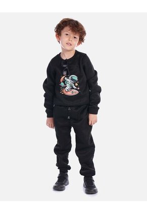 Conjunto Deportivo Para Niño Cómodo Y Versátil