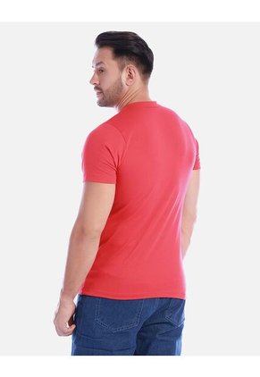 Camiseta Hombre Con Estampado Gráfico