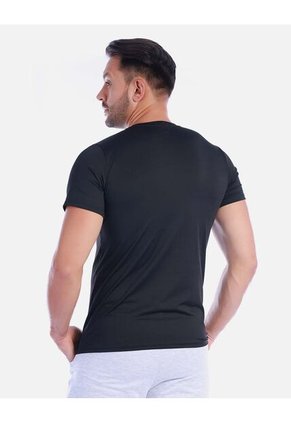 Camiseta Deportiva Hombre Negra