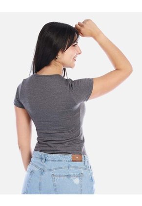 Camiseta Básica Femenina Cómoda Y Versátil | Arequipe