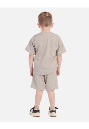 Conjunto Niño Ligero Y Versátil