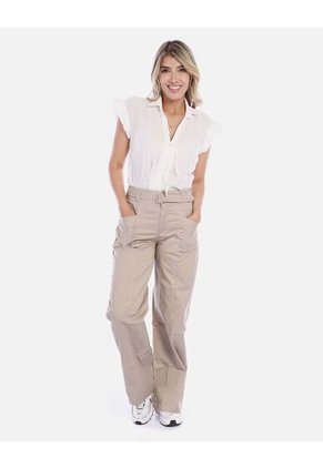 Pantalón Femenino De Silueta Recta