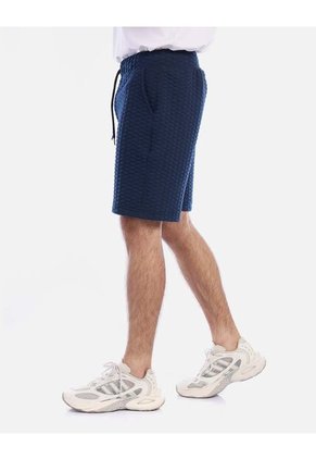 Bermuda Hombre Con Diseño Moderno