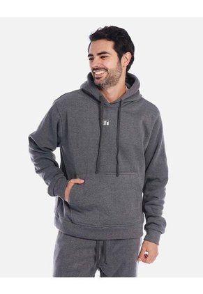 Buzo Hombre Con Estilo Urbano