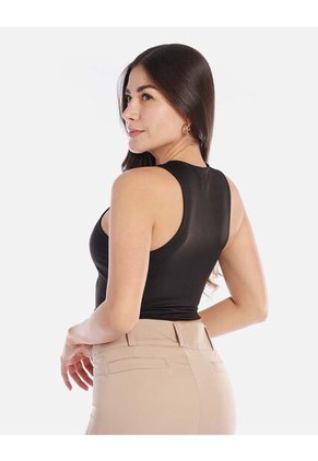 Pantalón Femenino Ajustado Con Fit Estilizado