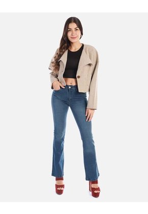 Chaqueta Femenina Con Silueta Amplia Y Elegante