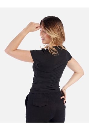 Camiseta Escote En V Ajustada De Mujer En Tejido Suave