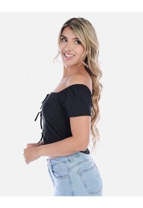 Blusa Femenina Con Escote Moderno