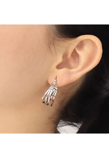Aretes Tipo Argolla Dorados Con Textura Entrelazada