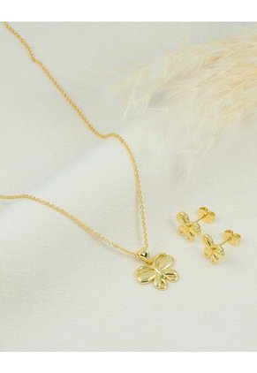 Conjunto De Collar Y Aretes Con Dije De Mariposa
