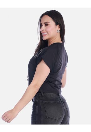 Crop Top Casual En Algodón Con Detalle Floral Bordado