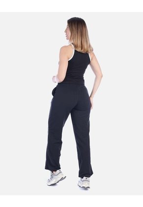 Conjunto Deportivo De Camiseta Y Pantalón
