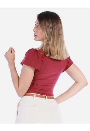 Blusa Elegante Con Vuelos Color Rojo