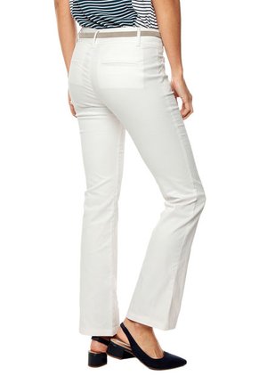Pantalón Blanco Arkitect Éxito