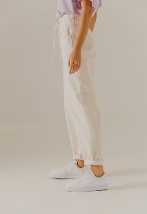 Pantalón Beige Arkitect Éxito