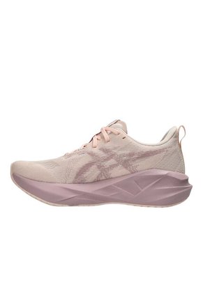 Tenis Asics Novablast 5 Mujer-Rosa