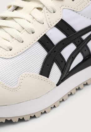 Tenis Lifestyle Blanco-Marfil-Negro asics Tiger Runner II