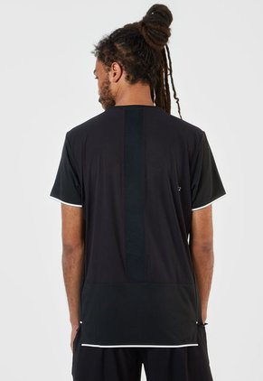 Camiseta Negro-Blanco asics GEL-Cool