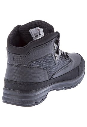 Bota Outdoor Negro ATHLETIC