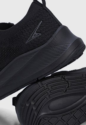 Tenis Running Negro ATHLETIC