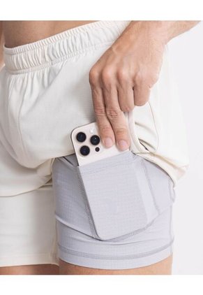 Bermuda Para Hombre Biker Interno Largo Color Crema Marca Atmos #32100147