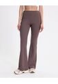 Pantalón Flare Tela Técnica Fluida  Para Mujer Café Atmos de Atmos