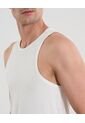 Camiseta Para Hombre Manga Sisa Cuello Redondo Color Marfil Marca Atmos #32090230 de Atmos