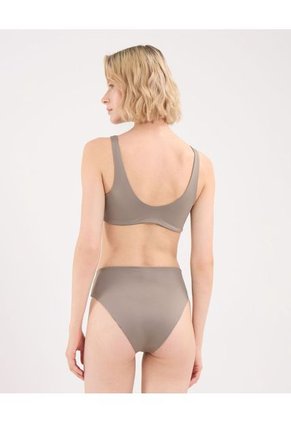 Top Para Mujer Cuello Redondo Color Café Marca Atmos #31220142