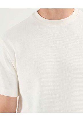 Camiseta Regular Fit Manga Corta Texturizada  Para Hombre Blanco Atmos