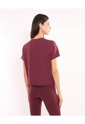 Camiseta Para Mujer Manga Corta Cuello Redondo Color Vino Marca Atmos #31090319
