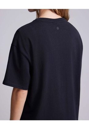 Camiseta Para Mujer Manga Corta Color Negro Marca Atmos #31090074