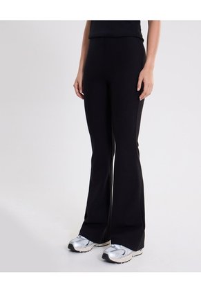 Pantalón Flare Tela Técnica Fluida Para Mujer  Deportiva  Color Negro Marca Atmos