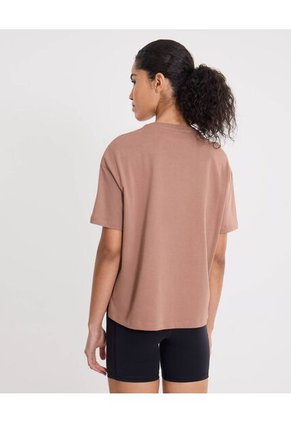 Camiseta  Para Mujer Manga Corta Cuello Redondo Color Café Marca Atmos #31090323