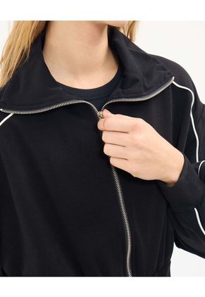 Buzo Para Mujer Cuello Alto O Cuello Tortuga Color Negro Marca Atmos #31060051